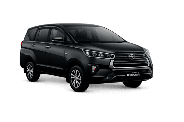 Toyota Innova Reborn hitam untuk layanan sewa mobil Bandung dengan driver profesional dari Gita Tour & Rent Car