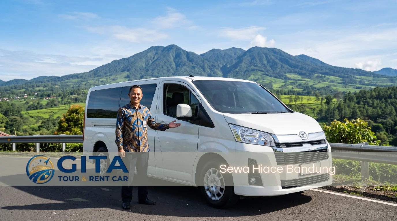 Supir Gita Tour & Rent Car siap melayani rombongan dengan Hiace bersih dan nyaman untuk sewa Hiace Bandung.